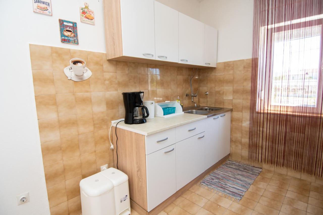 Apartmani Ivana 2 Kaštela Eksteriør bilde