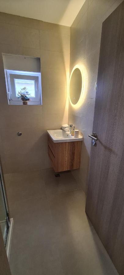 Apartmani Ivana 2 Kaštela Eksteriør bilde